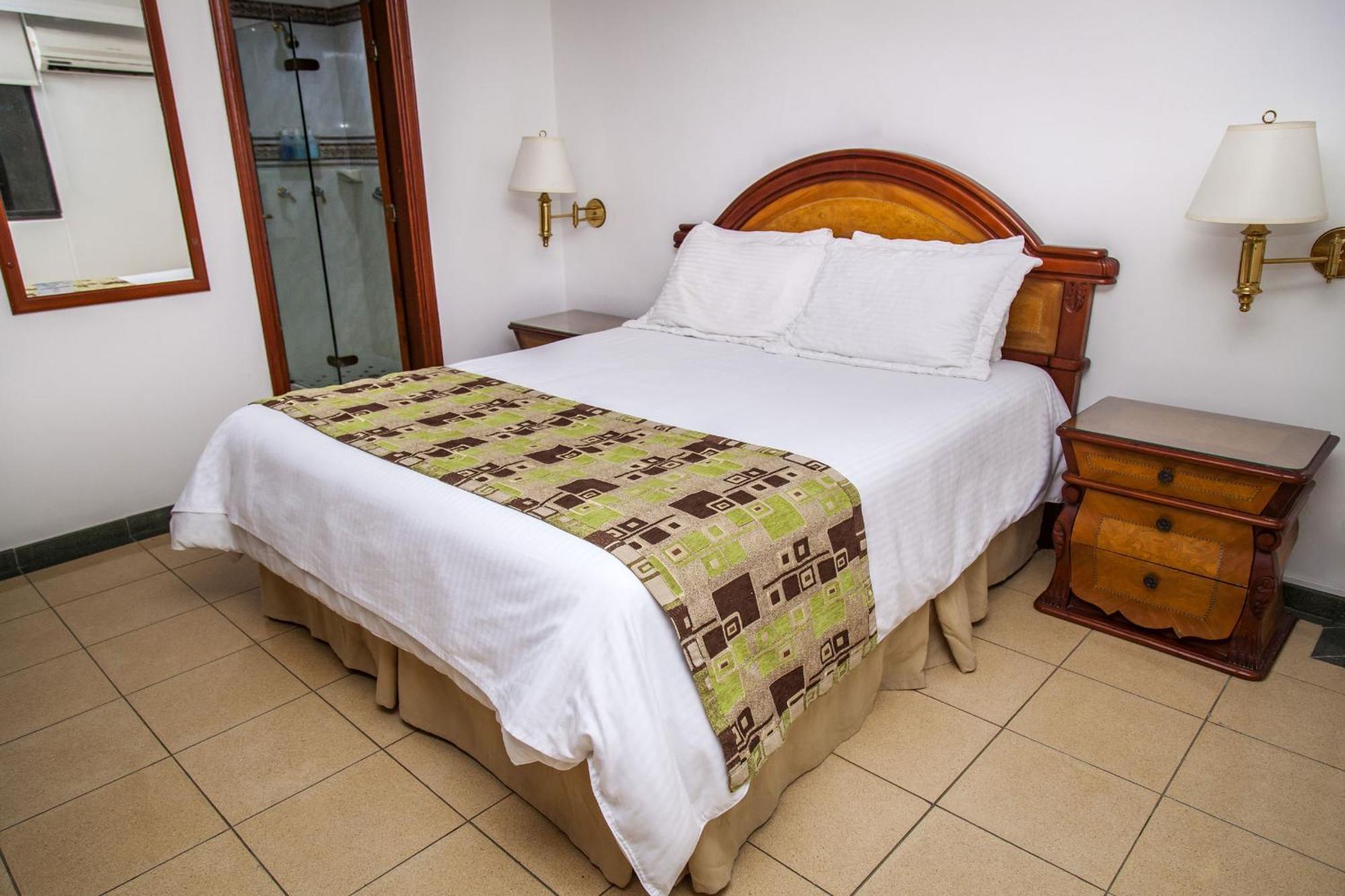 Hotel Casa Laureles メデジン エクステリア 写真